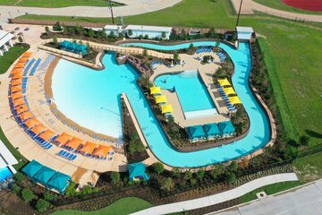New “Adventure Cove” Waterpark Opens at Community in Texas